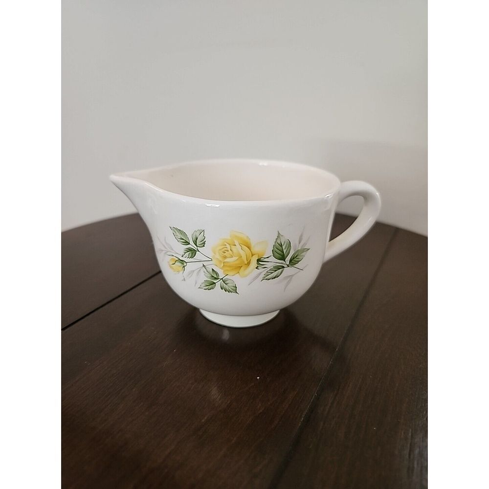 Mount Mt Clemens Sabin USA CATHY ROSE YELLOW  Creamer